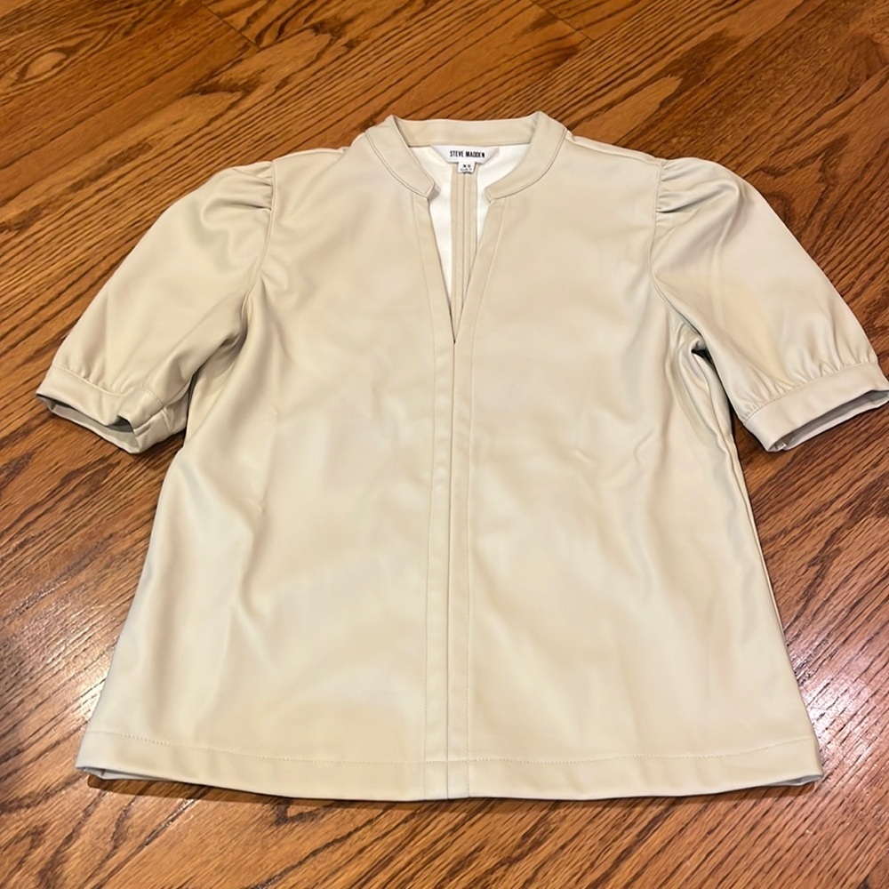 Steve Madden Woman’s Faux Leather Short Sleeve Size XS